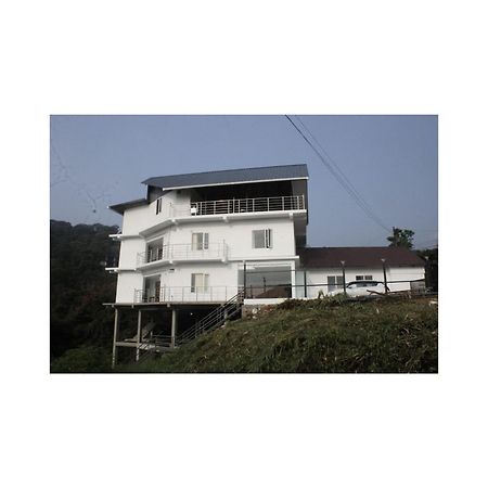 Blossom Valley Cottage Munnar Eksteriør billede